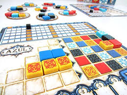 Picture of the board game Azul from amazon.com